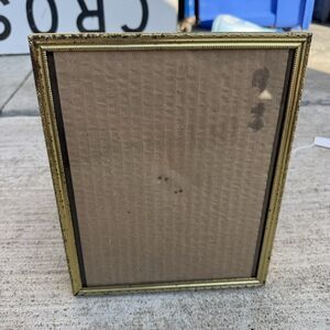 Vintage Brass Ornate Standing / Hanging Picture Photo Frame For 8x10 Pics - BUB